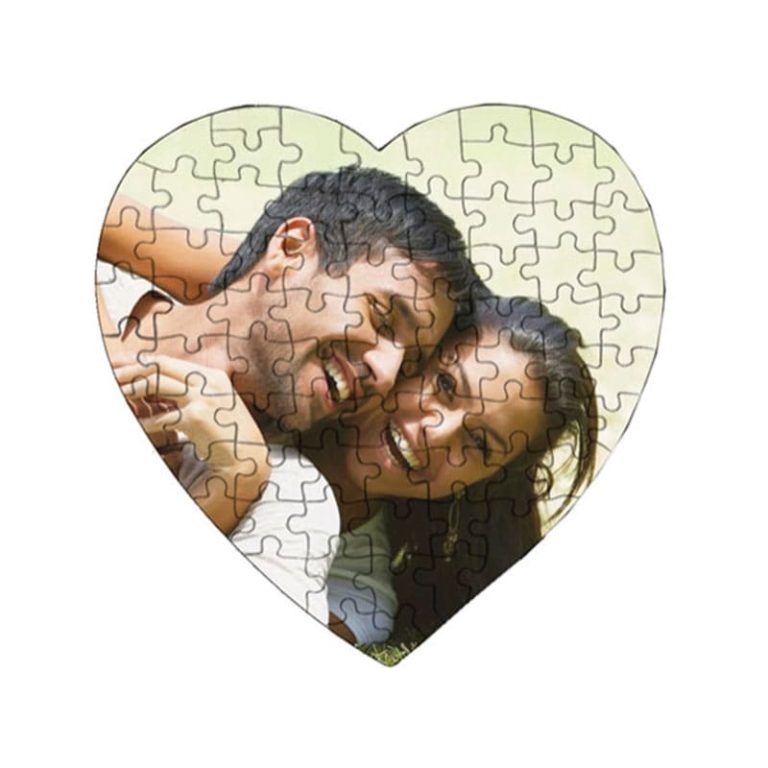 Rompecabezas personalizado con fotografía de pareja