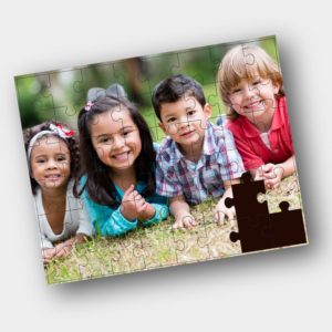 Rompecabezas personalizado con fotografía de niños y niñas